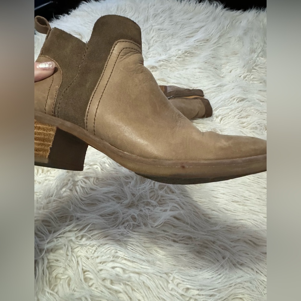 Korks Thyone Leather Ankle Booties Size 7.5 brown heeled boots - Picture 11 of 11